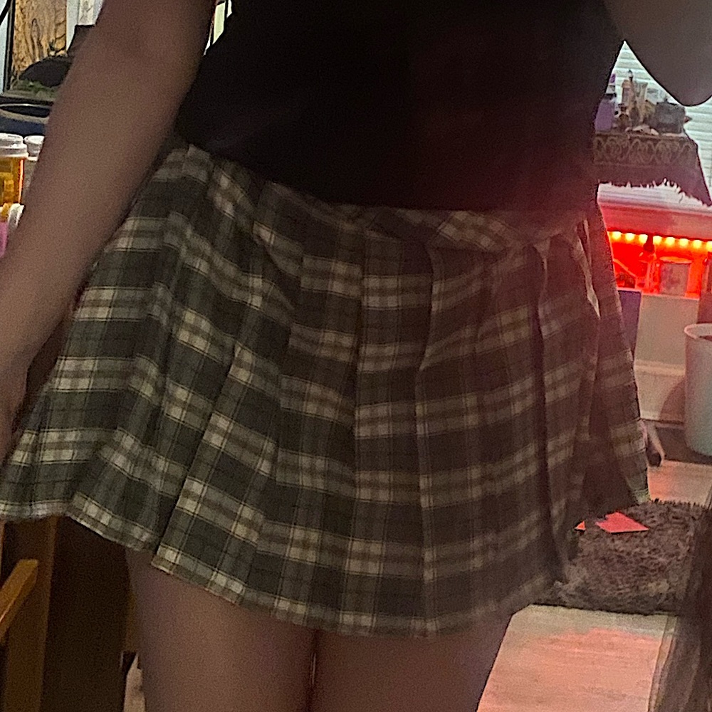 Shein grey plaid skirt!